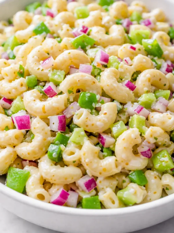 The Classic Macaroni Salad Recipe I’ve Been Making for Years — Creamy, Tangy, and Never Soggy