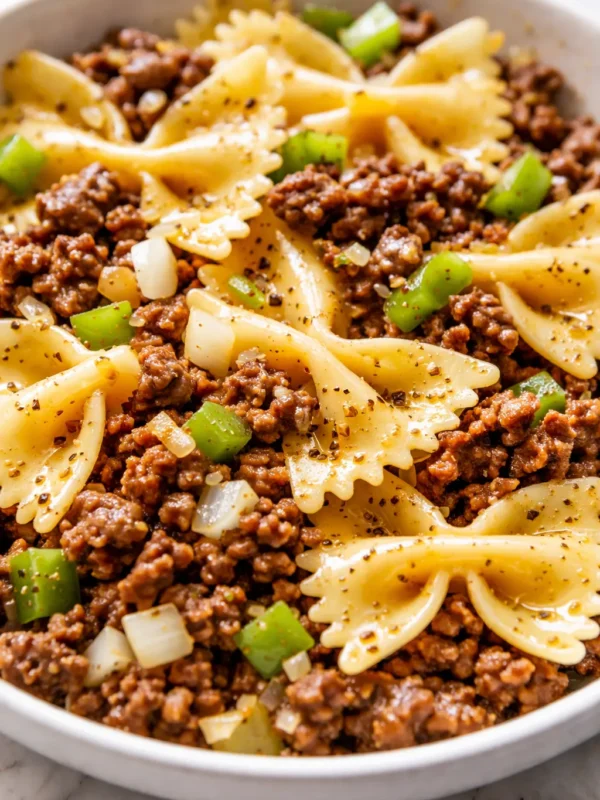 Garlic Butter Bowtie Pasta with Beef That Doesn’t Need a Jar of Sauce — Finally, a 30-Minute One-Pan Dinner